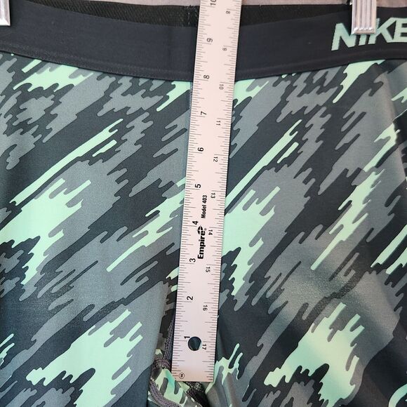 Womens L Nike Dri-Fit Legging 3/4 Crop Green Pattern - Picture 8 of 11